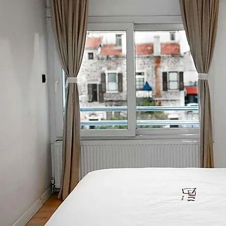 Ada Alsancak מלון 3*